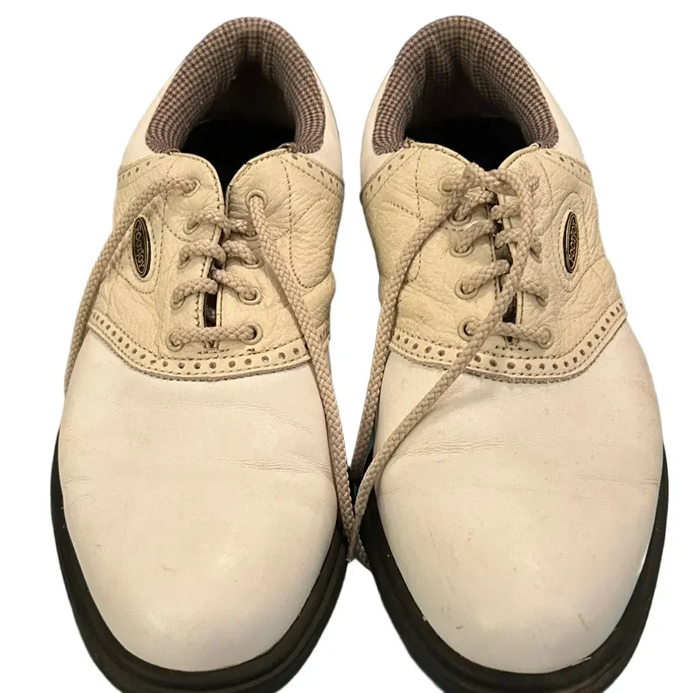 Foot joy 8 M women’s Golf Shoe vintage white and Ivory. Style 98571